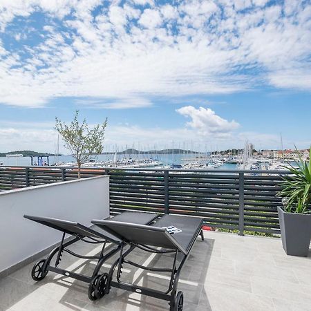Apartments And Rooms Mare Vodice Exterior foto