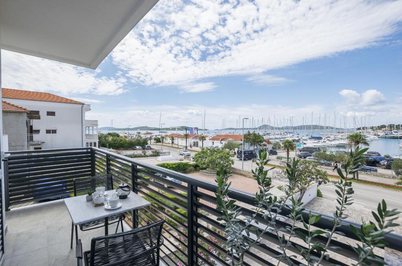 Apartments And Rooms Mare Vodice Exterior foto
