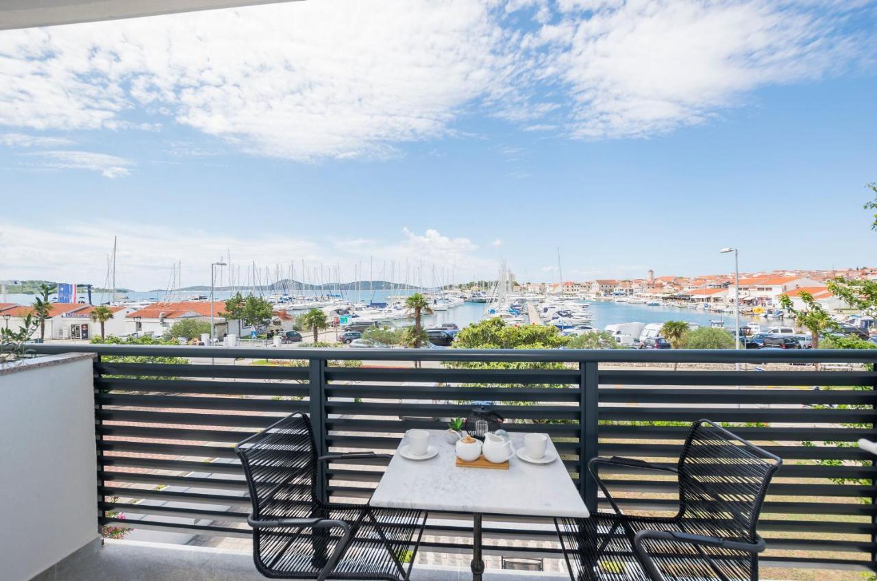 Apartments And Rooms Mare Vodice Exterior foto