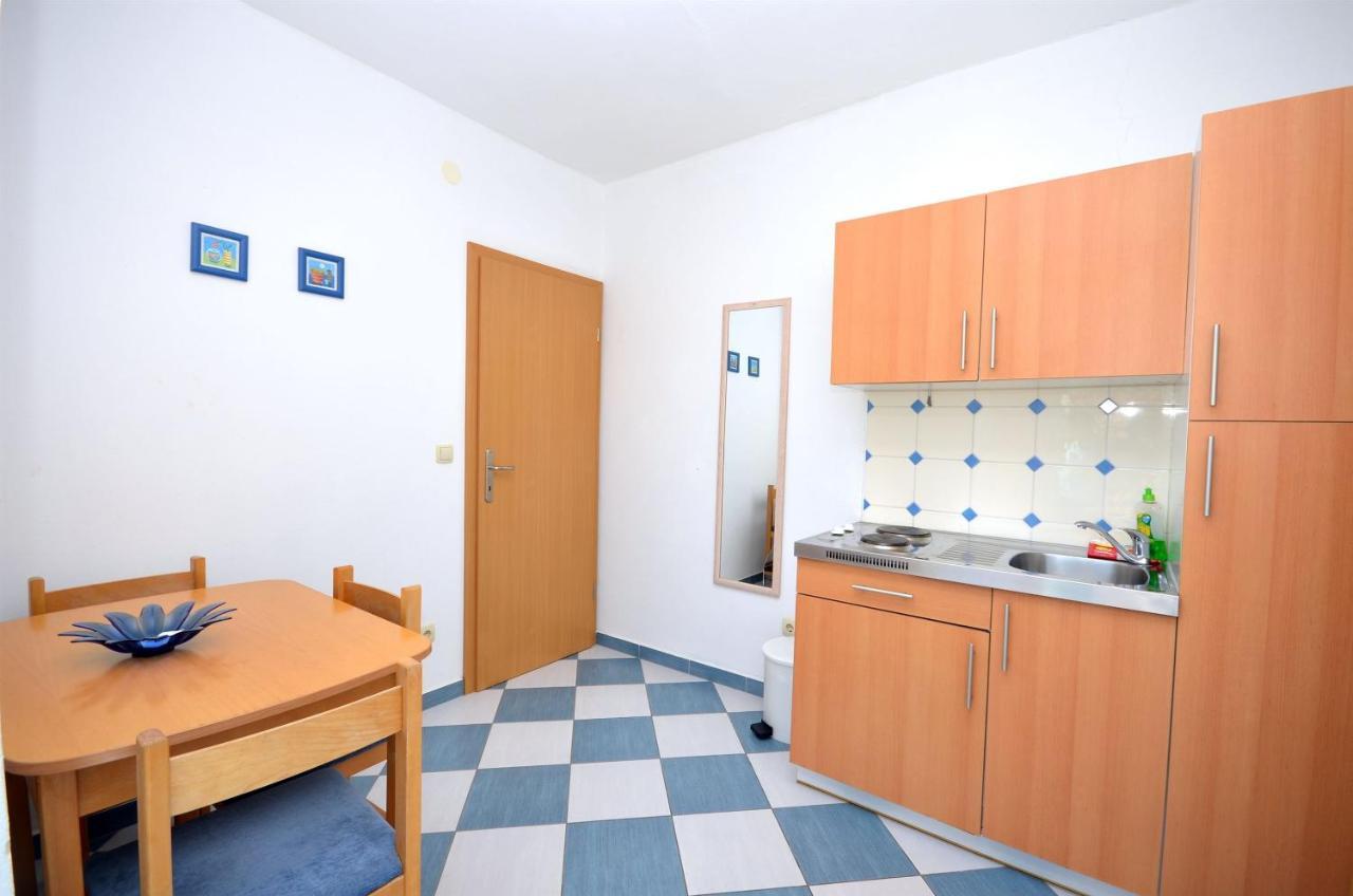 Apartments And Rooms Mare Vodice Exterior foto